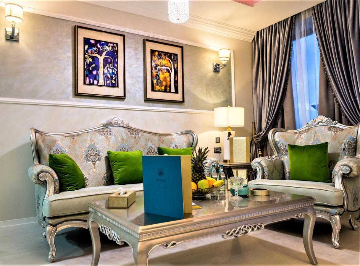 Phoenicia Royal Hotel Нэводари Экстерьер фото